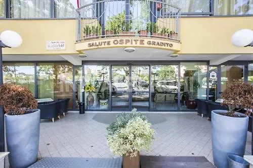 Kontakte von Hotel Club