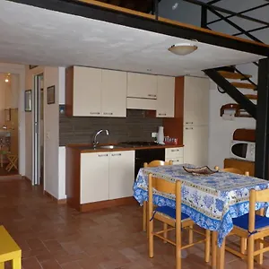 appartamenti-rio-marina.it-tuscanyhotel.com/